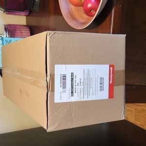 HONEYWELL,   NIOSH-APPROVED N95 Disposable Respirator (Not Surgical Mask)